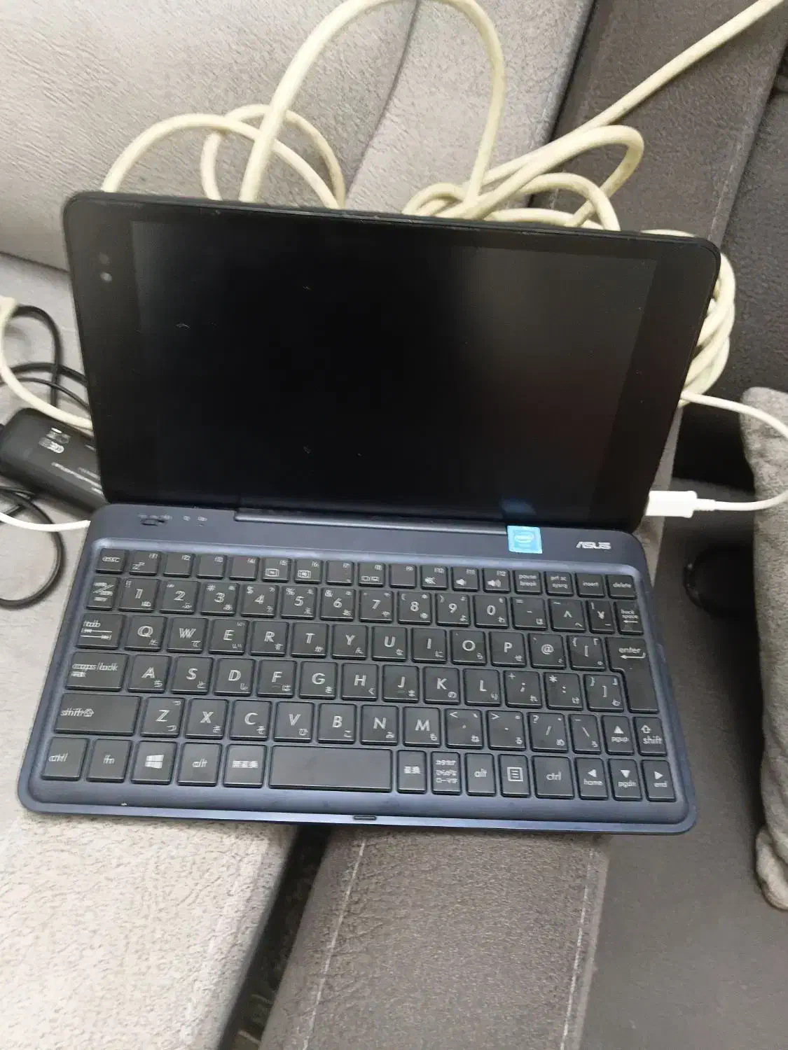 لب تاب|تبلت|تهران, ابوذر|دیوار