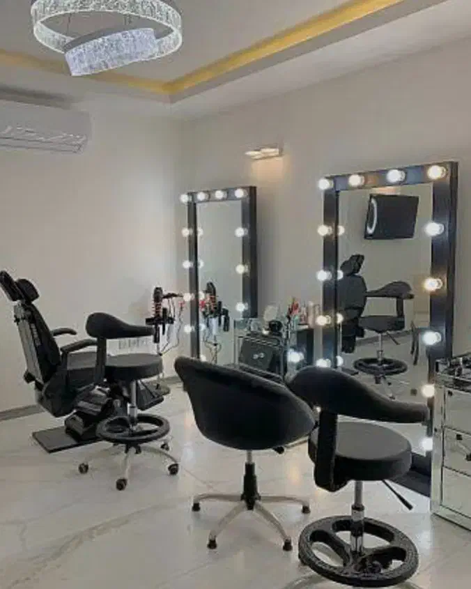 اجاره لاین سالن زیبایی|خدمات آرایشگری و زیبایی|ارومیه, |دیوار