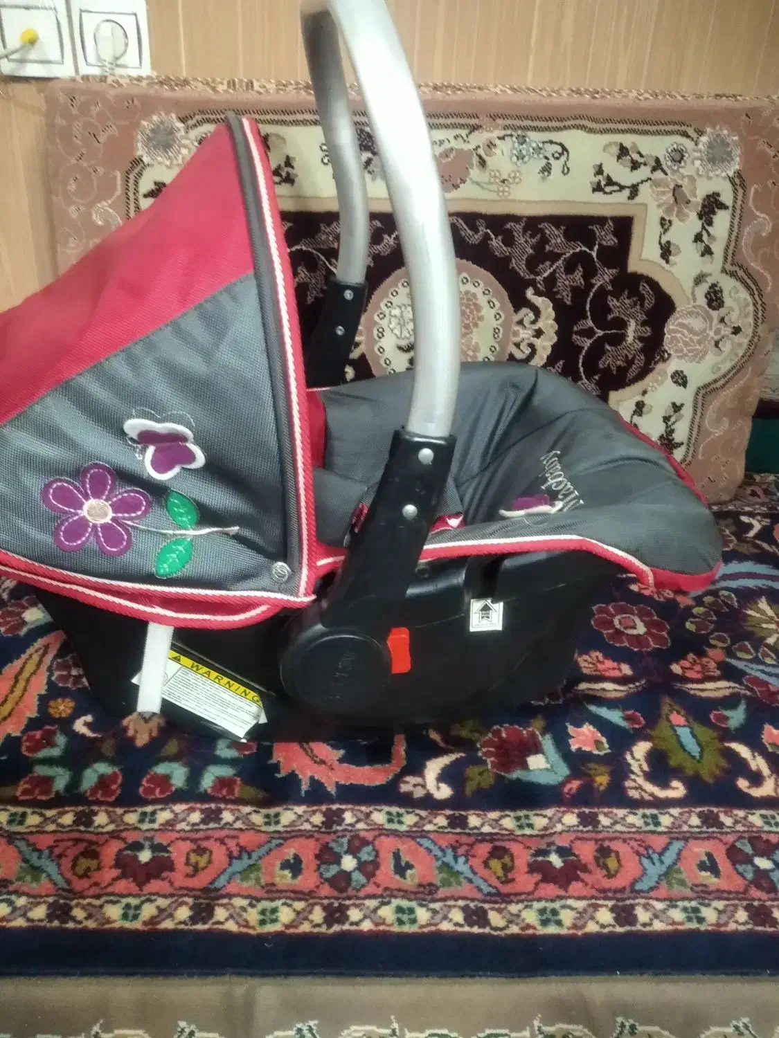 کریر|کالسکه و لوازم جانبی|همدان, |دیوار