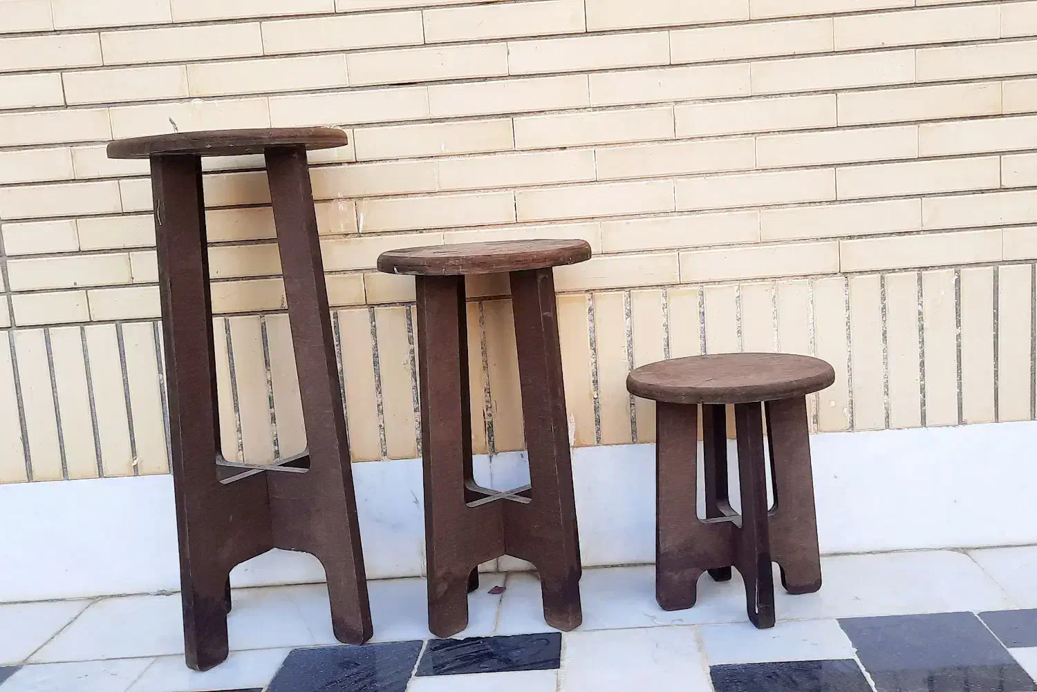 پایه گلدان در سه سایز متفاوت|گل و گیاه طبیعی|طبس, |دیوار