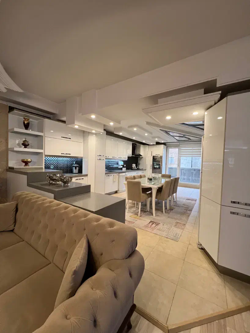 ۳۱۰متر ولیعصر / ۴ خواب / دو پارکینگ / نبش جنوبی|فروش آپارتمان|تبریز, |دیوار