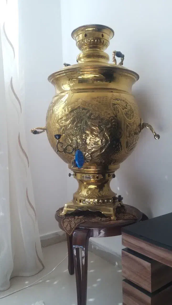 سماور برنز ۸۰لیتری نو داخل کارتن|سماور، چایساز، قهوهساز|کرمانشاه, |دیوار