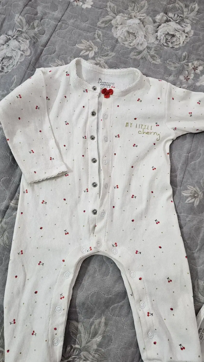 لباس دخترانه نو|کفش و لباس بچه|مشهد, سرافرازان|دیوار