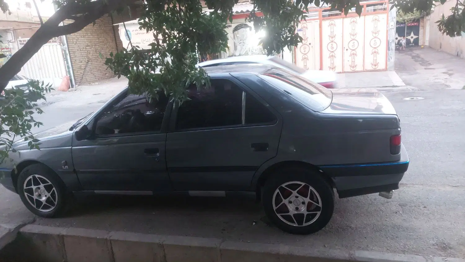 405مدل93|خودرو سواری و وانت|کوهدشت, |دیوار