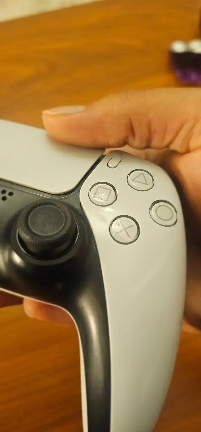 ps5 اروپا دو دسته به همراه تلوزیون دوو 50|کنسول، بازی ویدئویی و آنلاین|تهران, علم و صنعت|دیوار