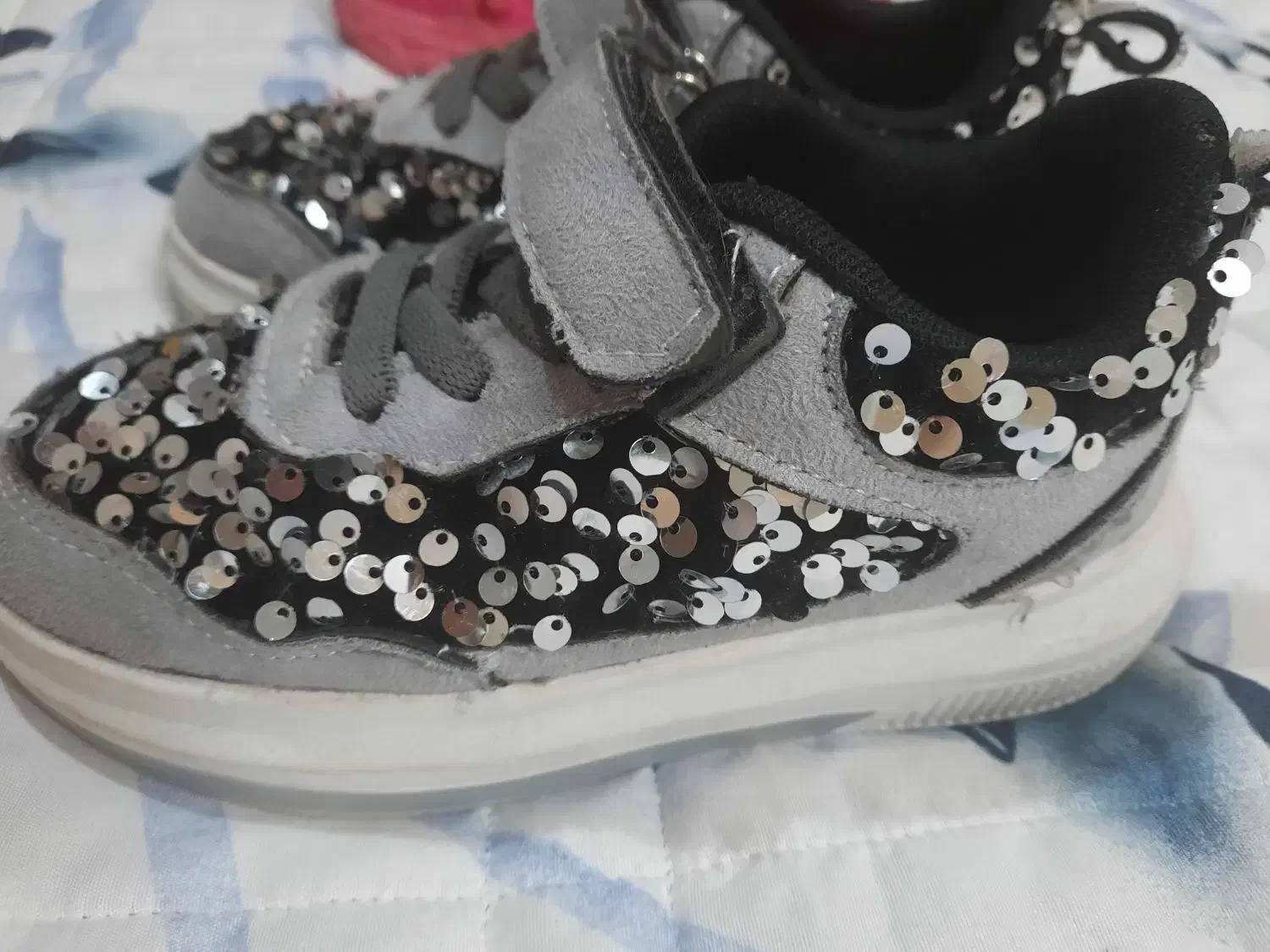 کفش بچه گانه|کفش و لباس بچه|اصفهان, فیض|دیوار