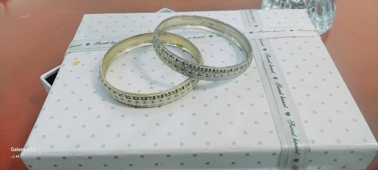 النگو نقره مشابه طلا۲عدد|جواهرات|سمنان, |دیوار