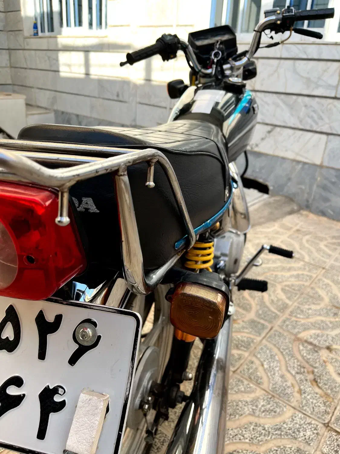 ۲۰۰همتاز کاربرات وحشی|موتورسیکلت|تاکستان, |دیوار