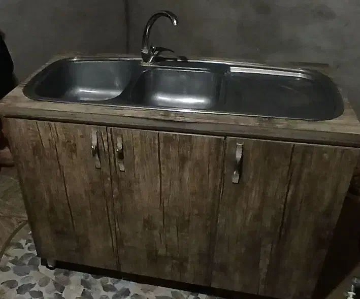 کمد|مصالح و تجهیزات ساختمان|صومعه‌سرا, |دیوار