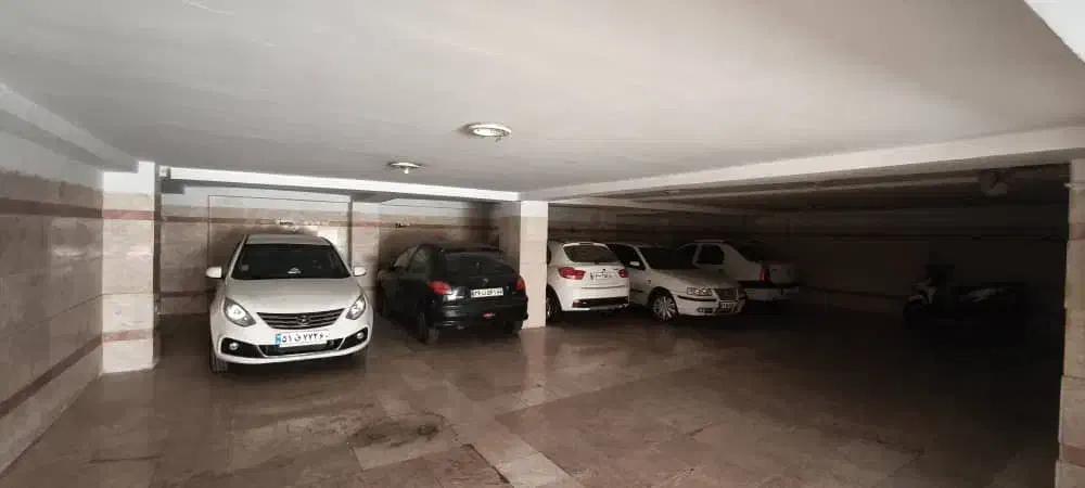 200+200 متر تجاری صادقیه، بر ستارخان|اجارهٔ مغازه و غرفه|تهران, صادقیه|دیوار