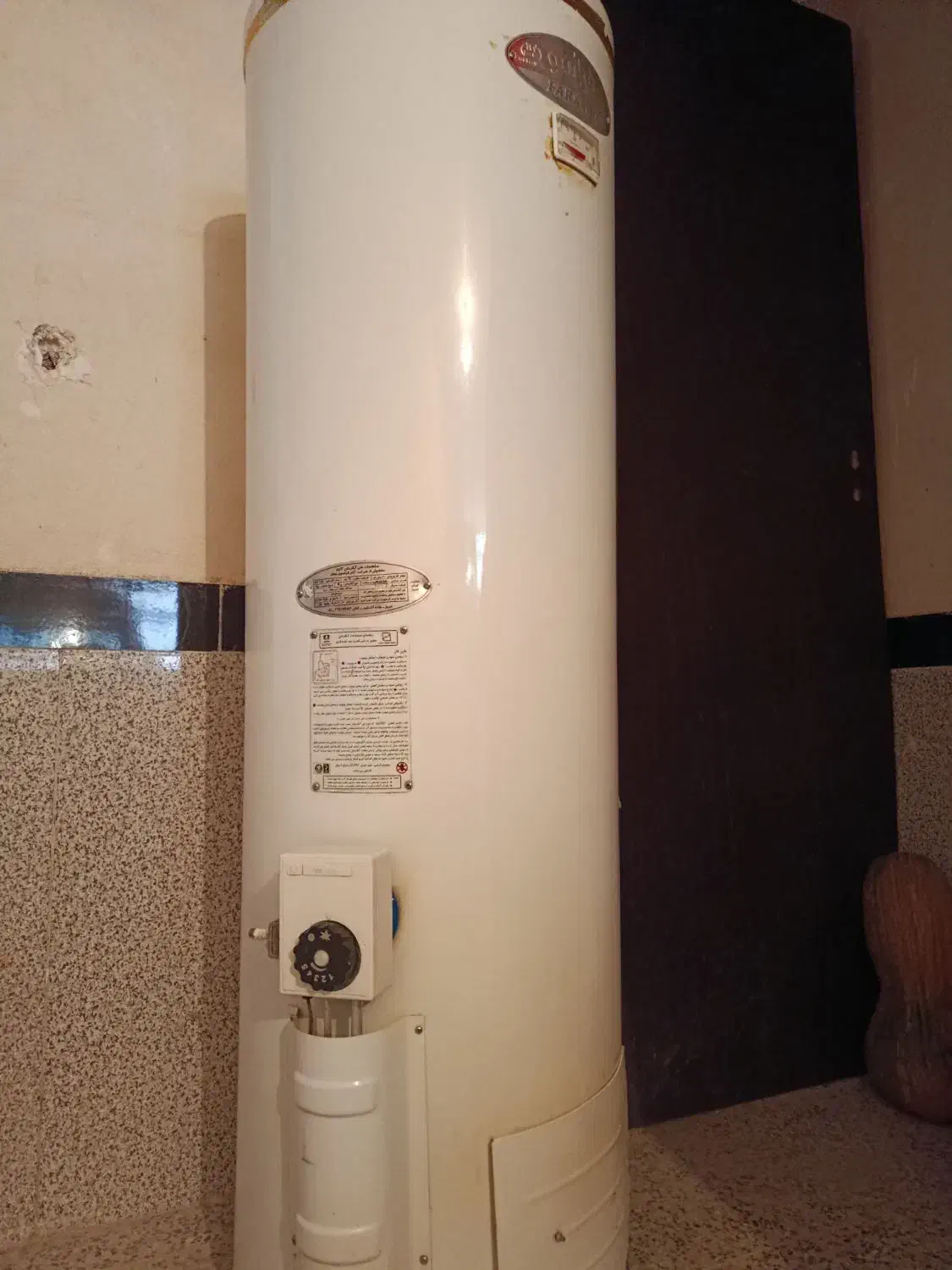 آبگرمکن ایستاده|آبگرمکن، پکیج، شوفاژ|سنندج, |دیوار