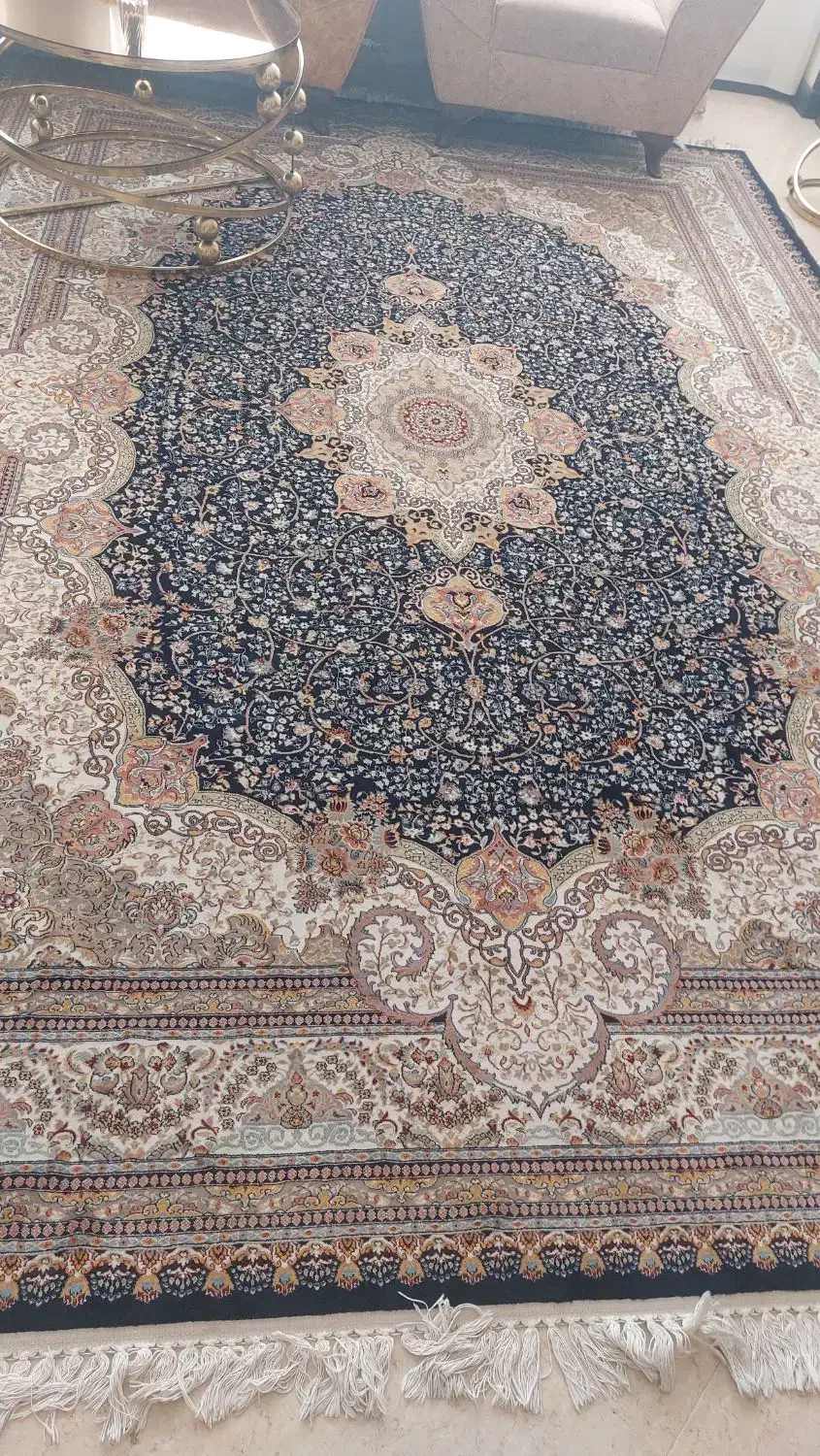 دو تخته فرش۹متری شونهر ۲۰میلیون|فرش|شاهین‌شهر, مخابرات (شهید بهشتی)|دیوار