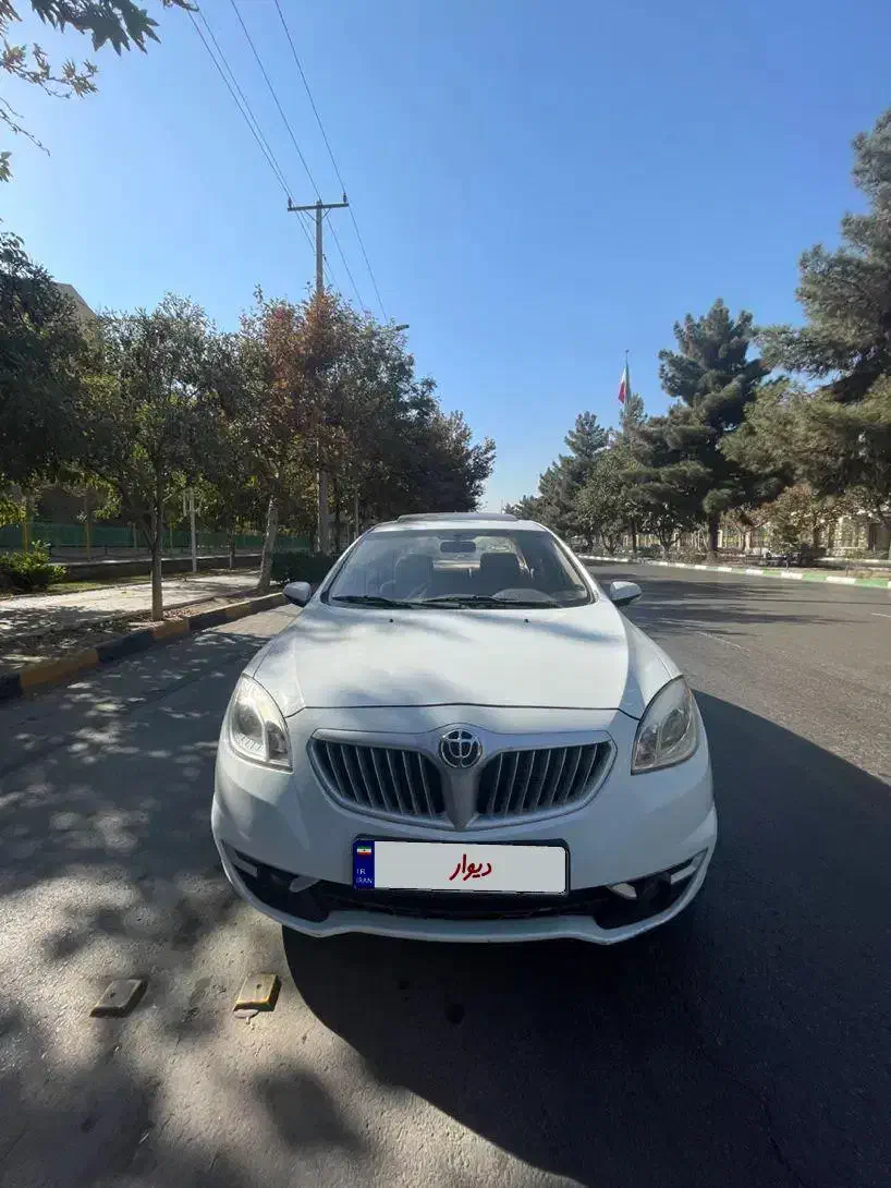 برلیانس h330 فول اتومات ۹۶ کم کار|خودرو سواری و وانت|مشهد, سناباد|دیوار