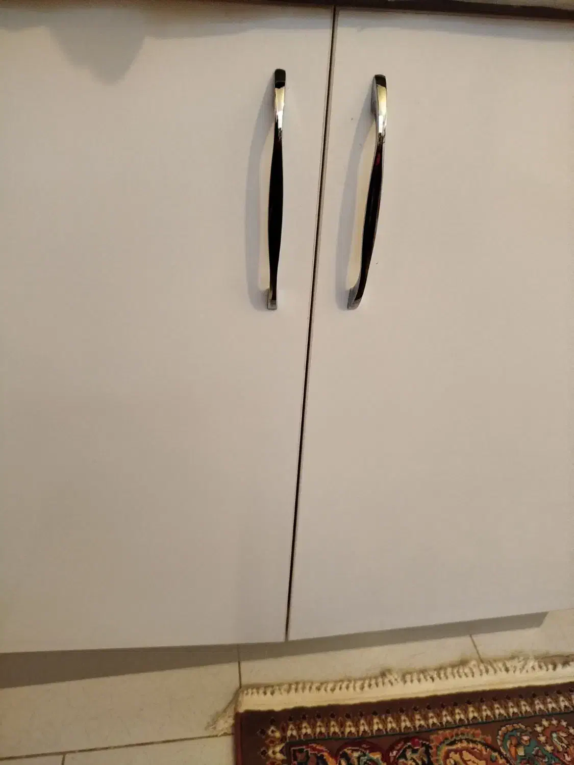 کابیت تمیز در حد نو|آب‌چکان و نظم‌دهنده ظروف|اراک, |دیوار