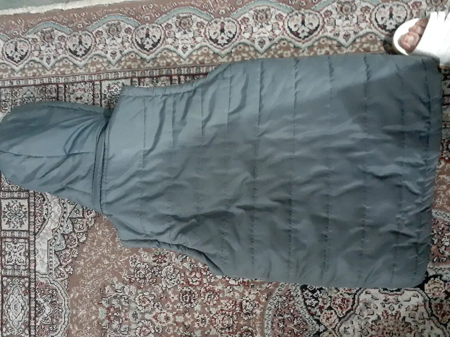 لباس زمستانی|لباس|رشت, باهنر|دیوار