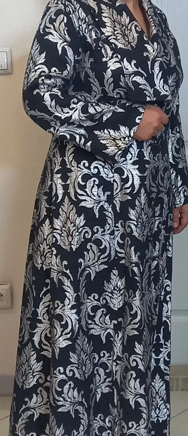 مانتو مجلسی|لباس|شاهین‌شهر, مسکن مهر|دیوار