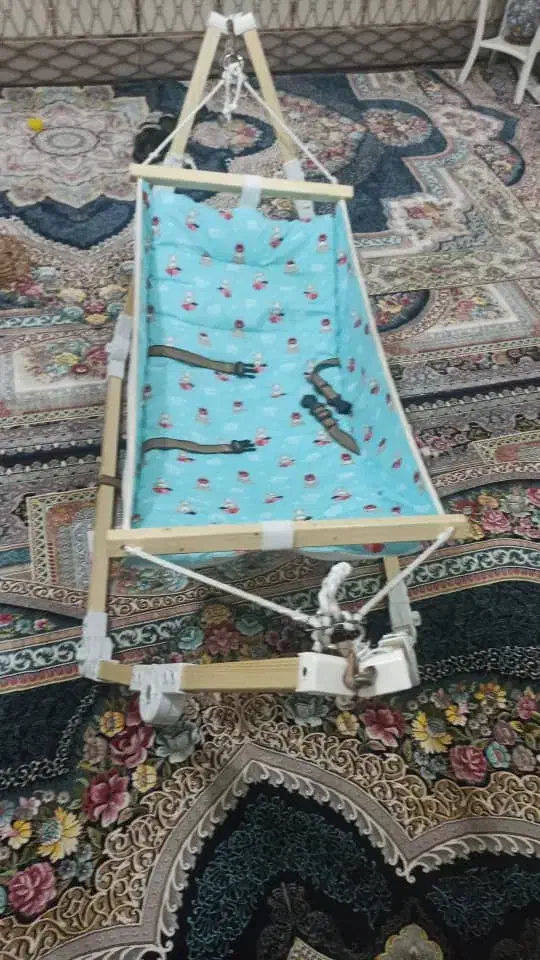 گهواره آسابانو|تخت و صندلی بچه|زابل, |دیوار