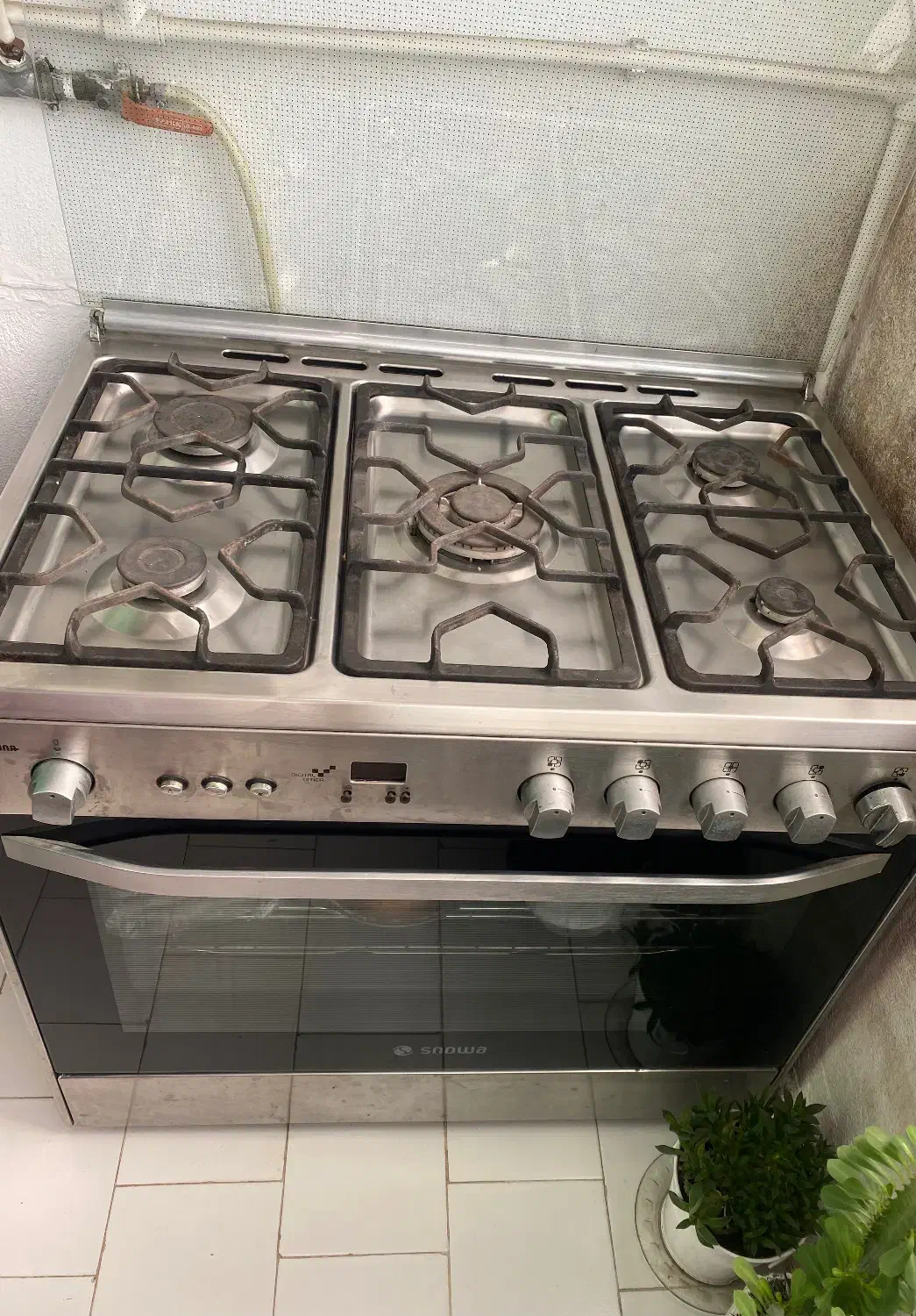 اجاق گاز فردار اسنوا|اجاق گاز و لوازم برقی پخت‌وپز|رشت, استقامت ۱|دیوار