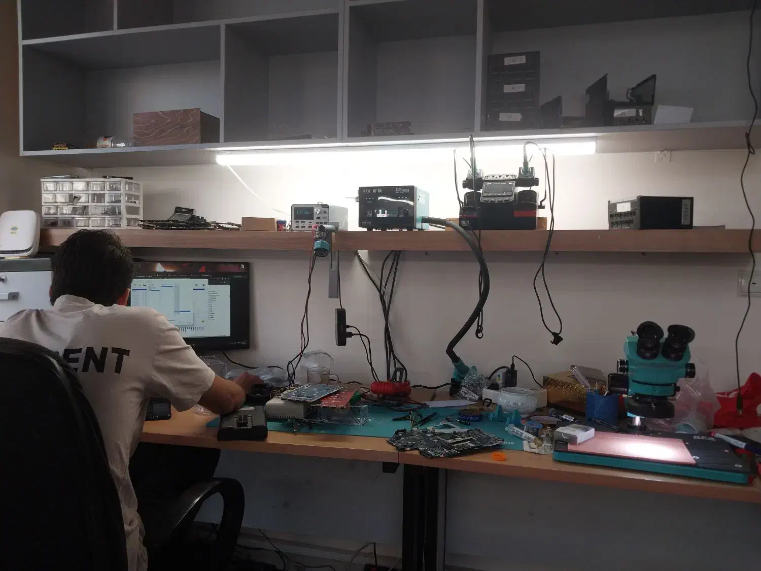 تعمیرات فوق تخصصی انواع لپ تاپ و کامپیوتر|خدمات رایانه‌ای و موبایل|رودهن, |دیوار