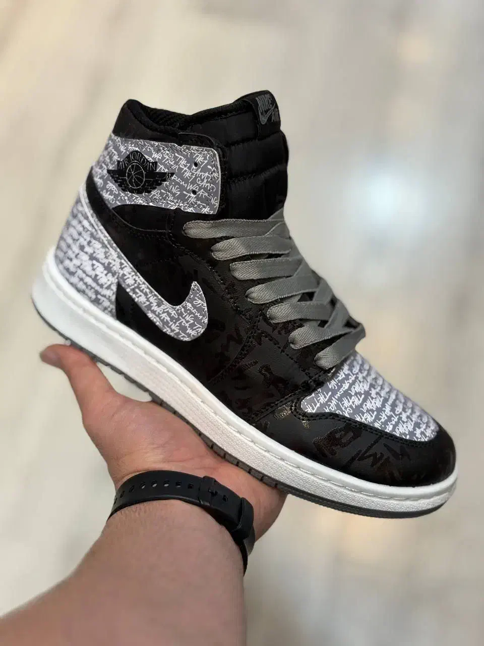 فروشنده کتونی|استخدام بازاریابی و فروش|اراک, |دیوار