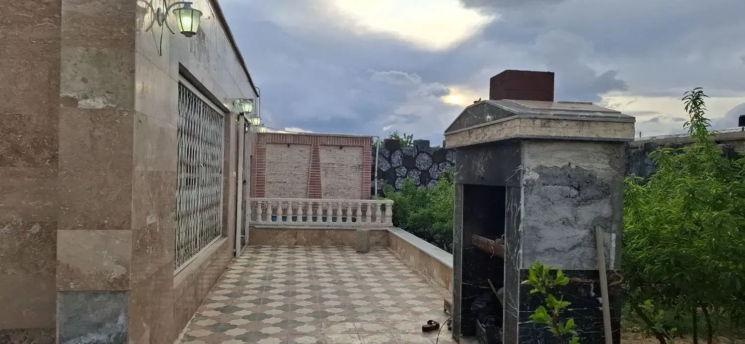 فروش باغ ویلا نهضت اباد طرح هادی|فروش خانه و ویلا|تیران, |دیوار