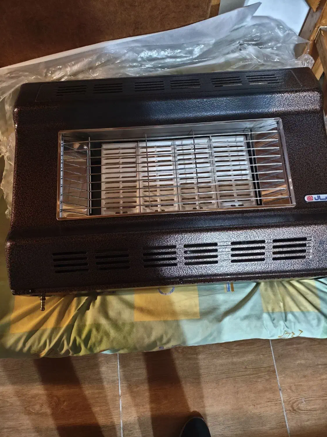 بخاری گازی آبسال دود کش دار در حد نو|بخاری، هیتر، شومینه|نوشهر, |دیوار