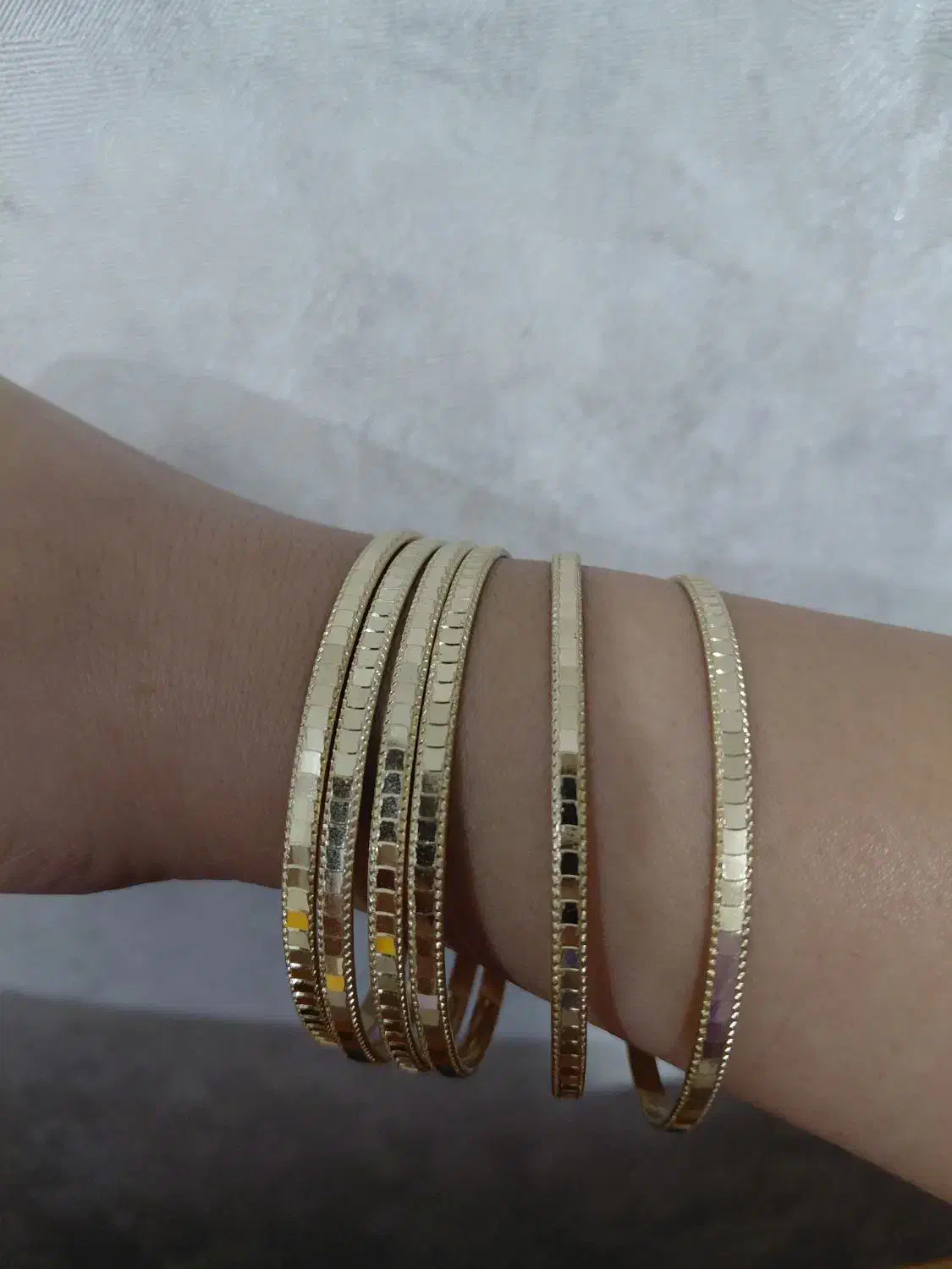 النگوی بدل|بدلیجات|رشت, آزادگان|دیوار