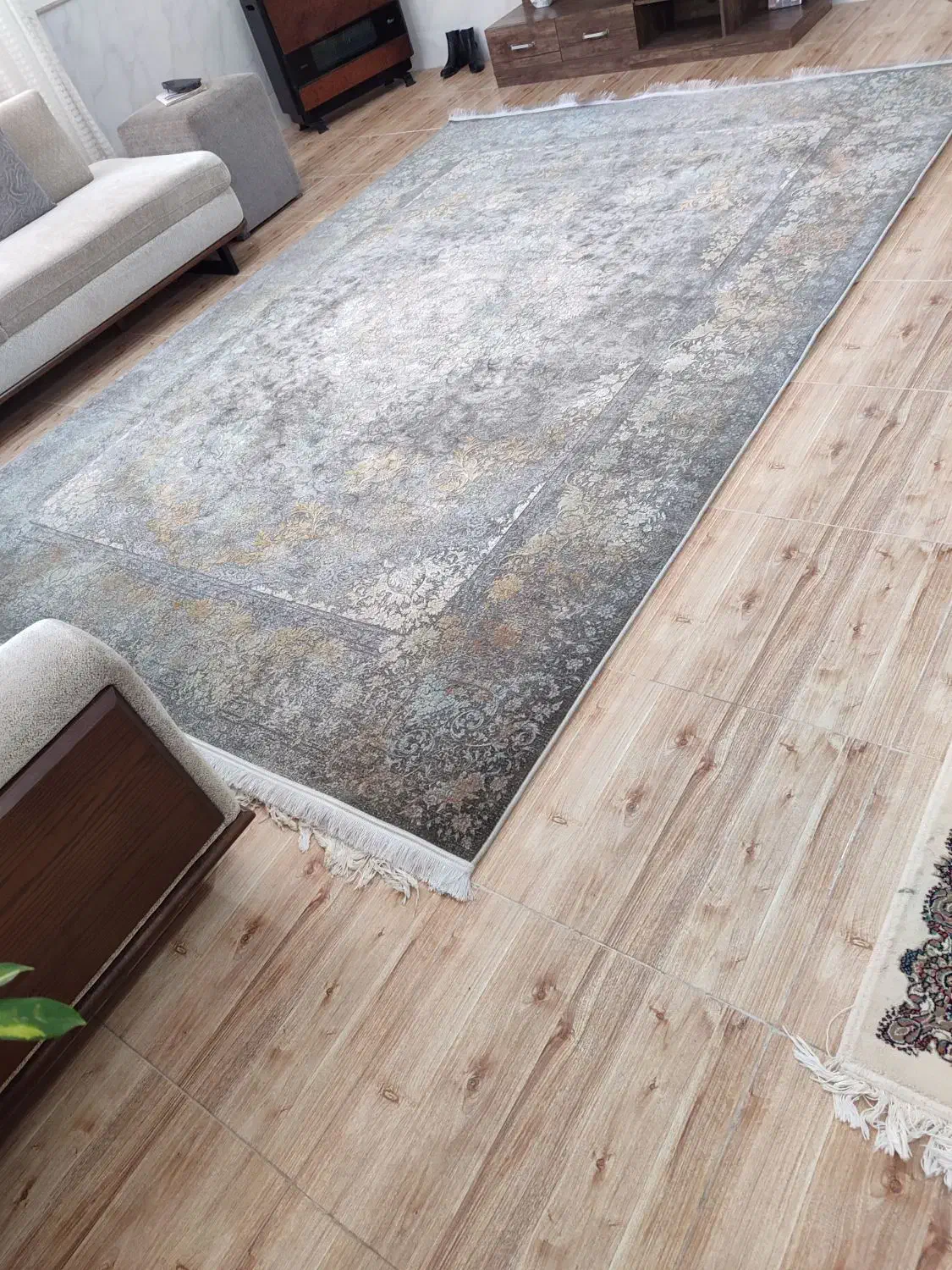 فرش نو|فرش|نیشابور, پنجراه|دیوار