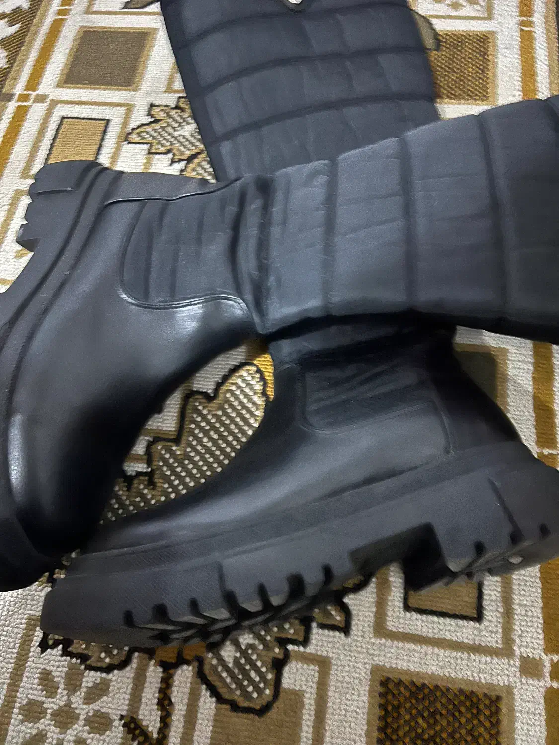 پوتین زنانه|کیف، کفش، کمربند|رودسر, |دیوار