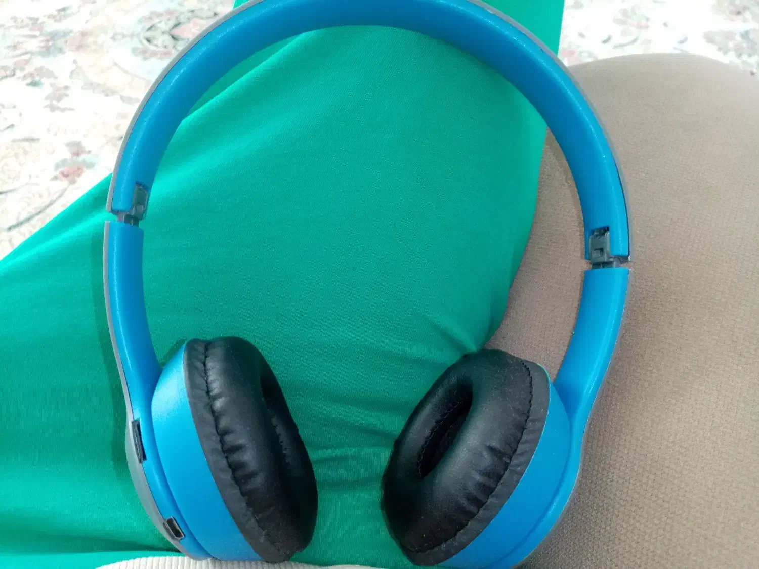 هدفن نو|لوازم جانبی موبایل و تبلت|اسفراین, |دیوار