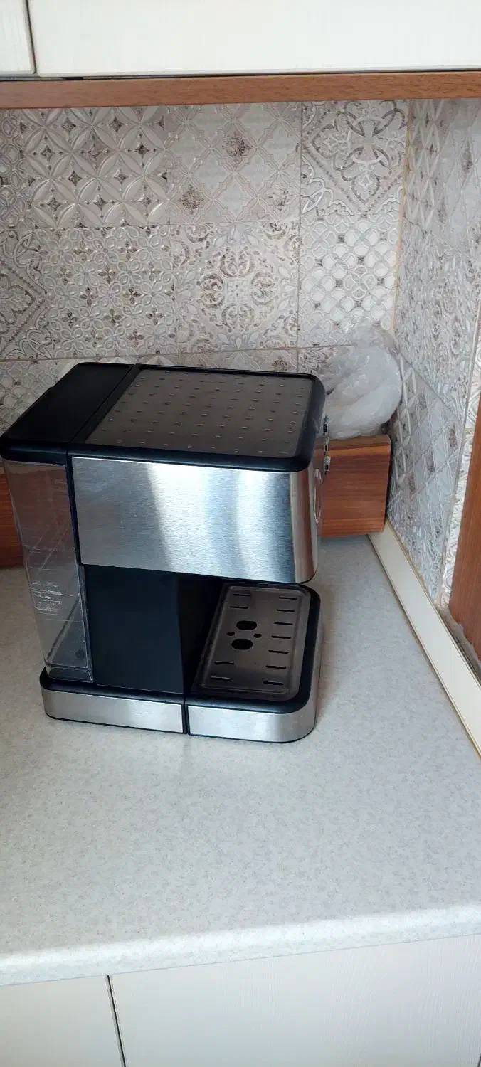 فروش یک دستگاه اسپرسو ساز خانگی تکنو|سماور، چایساز، قهوهساز|نظرآباد, رسالت|دیوار