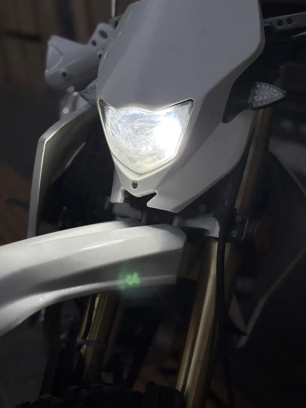 تریل بهرو ۲۰۰|موتورسیکلت|تهران, زاهد گیلانی|دیوار