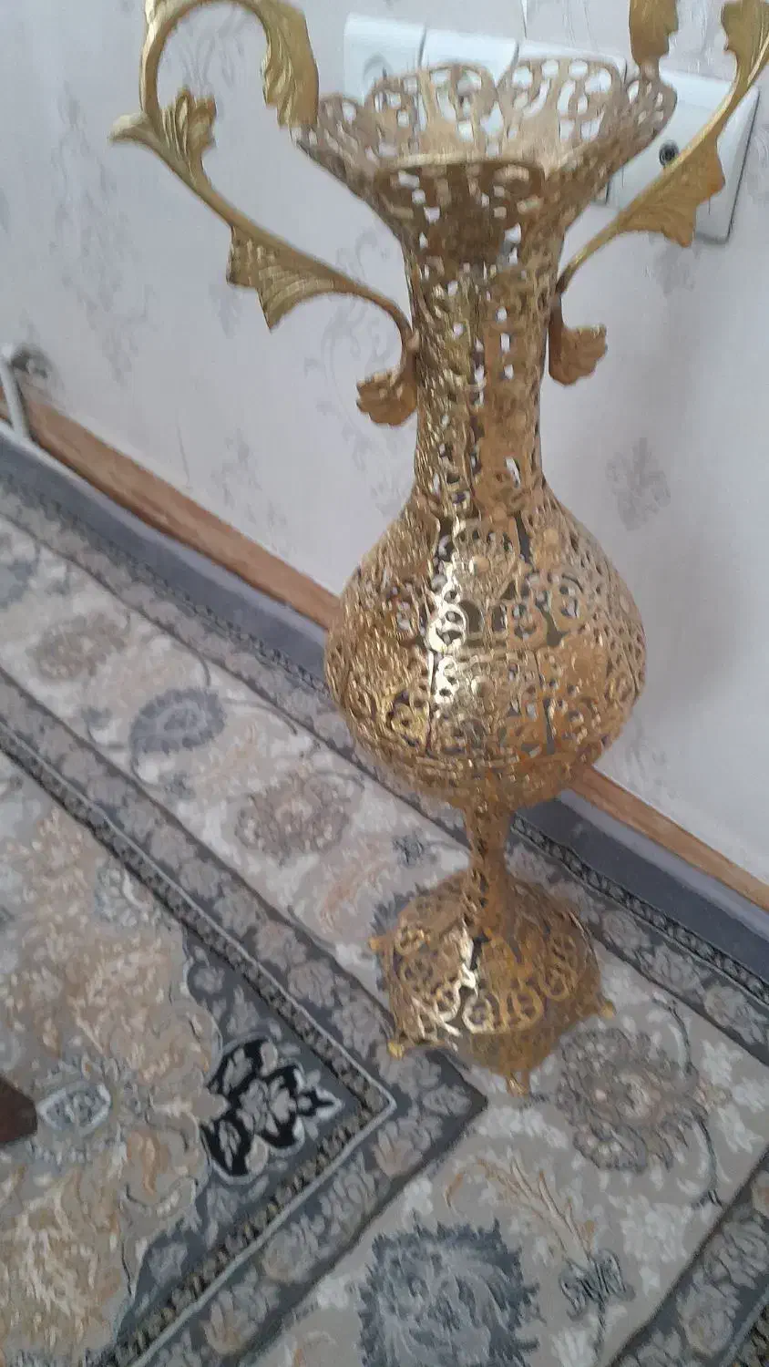 گلدان برنز|صنایع دستی و سایر لوازم تزئینی|چهاردانگه (تهران), |دیوار