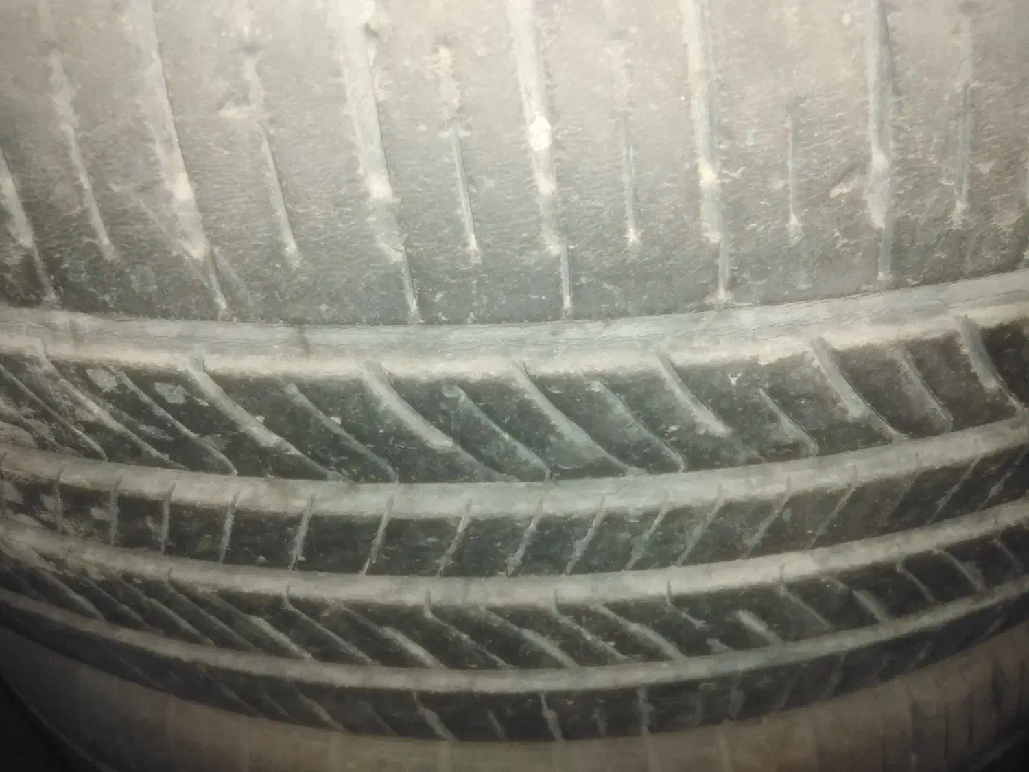 لاستیک 205 / 60 / 15|قطعات یدکی و لوازم جانبی|مشهد, طبرسی شمالی|دیوار