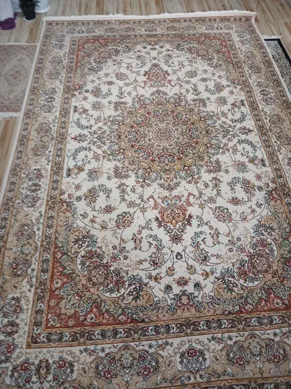 فرش|فرش|رشت, حافظ آباد|دیوار