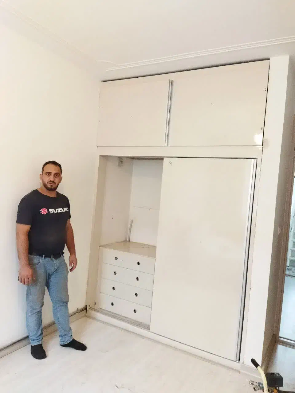 کمددیواری ریلی گشو مخفی|جاکفشی، کمد، دراور|اردبیل, |دیوار