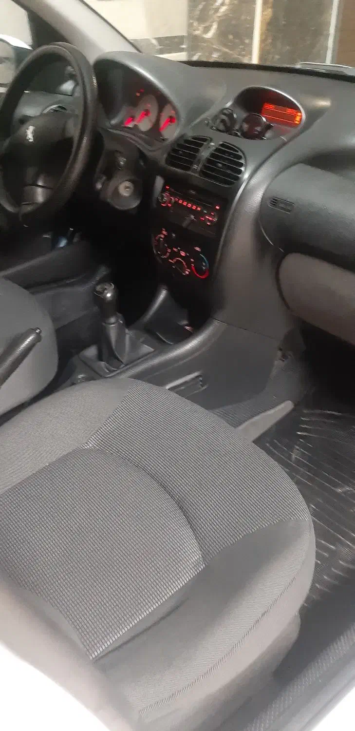 پژو 206 تیپ ۲، مدل ۱۳۹۶|خودرو سواری و وانت|تهران, زعفرانیه|دیوار