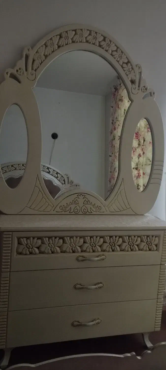 سرویس خواب|تخت و سرویس خواب|زنجان, |دیوار