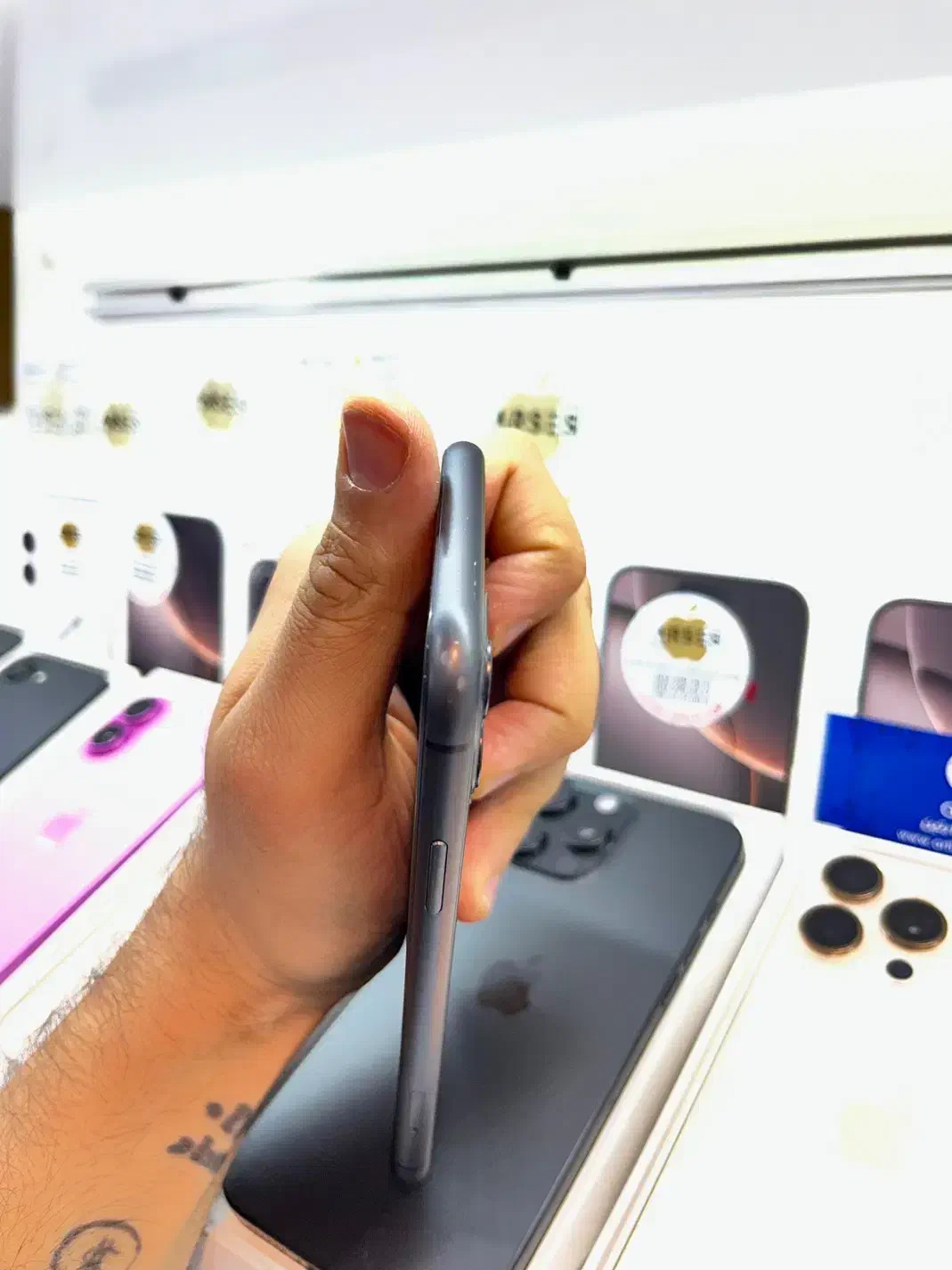iPhone 11 تمیز بدون تعمیر باطری ۸۹|موبایل|کرج, کوی امامیه|دیوار