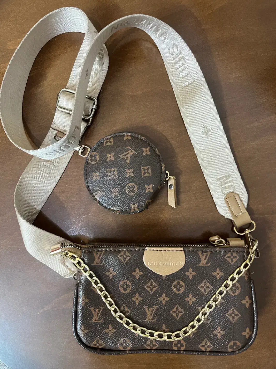 کیف دوشی|کیف، کفش، کمربند|شاهرود, |دیوار