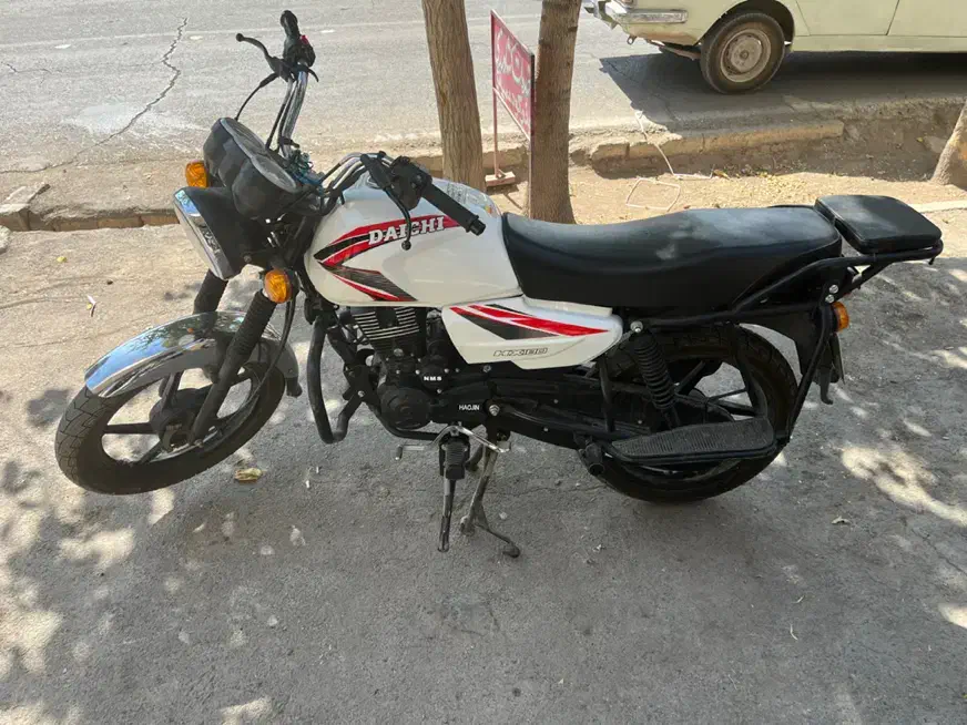 موتور دایچی۱۸۰در حد صفر|موتورسیکلت|شاهینشهر, شهرک ردانی پور|دیوار