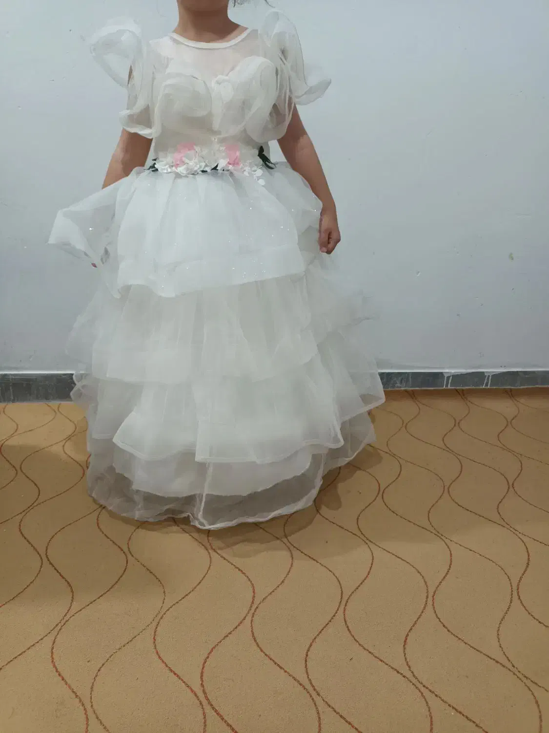 لباس عروس دخترانه|کفش و لباس بچه|ساوه, |دیوار