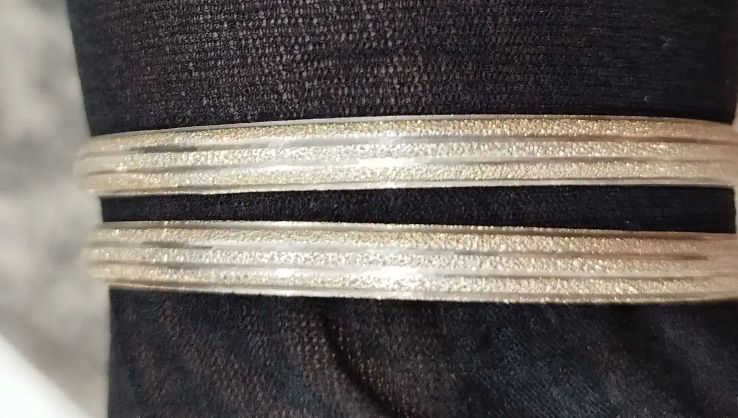 النگوی نقره|جواهرات|رودسر, |دیوار