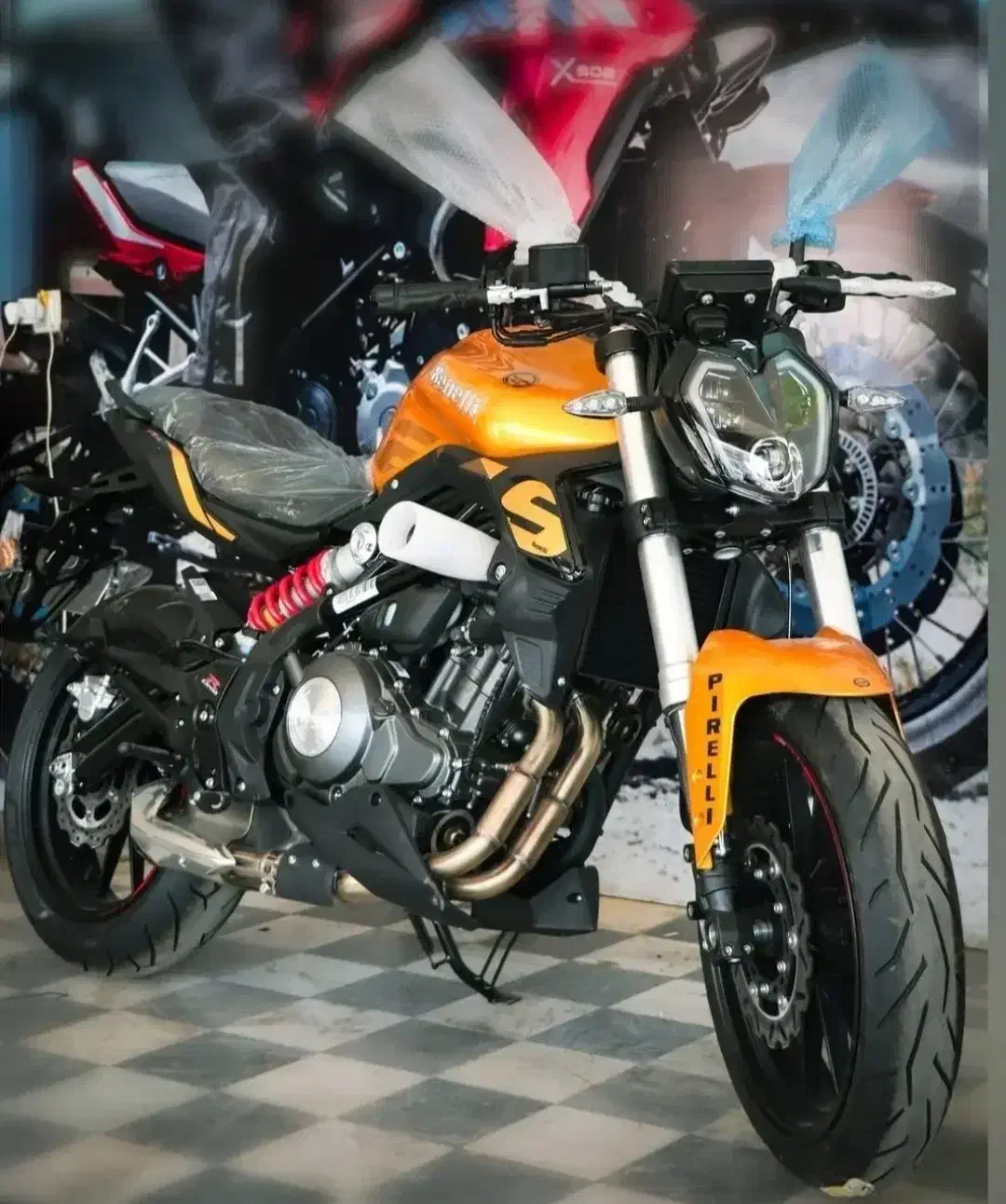 بنللی 300 دوسیلندر باabsو کیلومتر جدید صفر۱۴۰۴|موتورسیکلت|تهران, شیخ هادی|دیوار