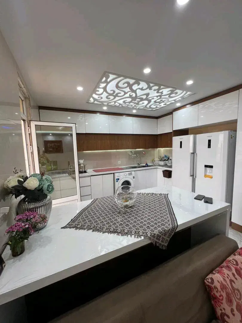 حسنی/۲۵۲متر ویلایی ۲طبقه رو پیلوت/فاز۵ اندیشه/|فروش خانه و ویلا|اندیشه, اندیشه فاز ۵|دیوار