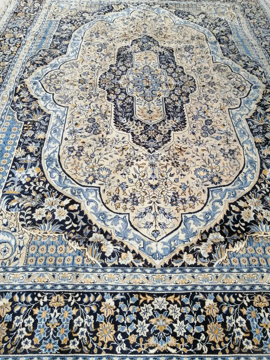 قالی و مکت|فرش|مشهد, زیرکن|دیوار