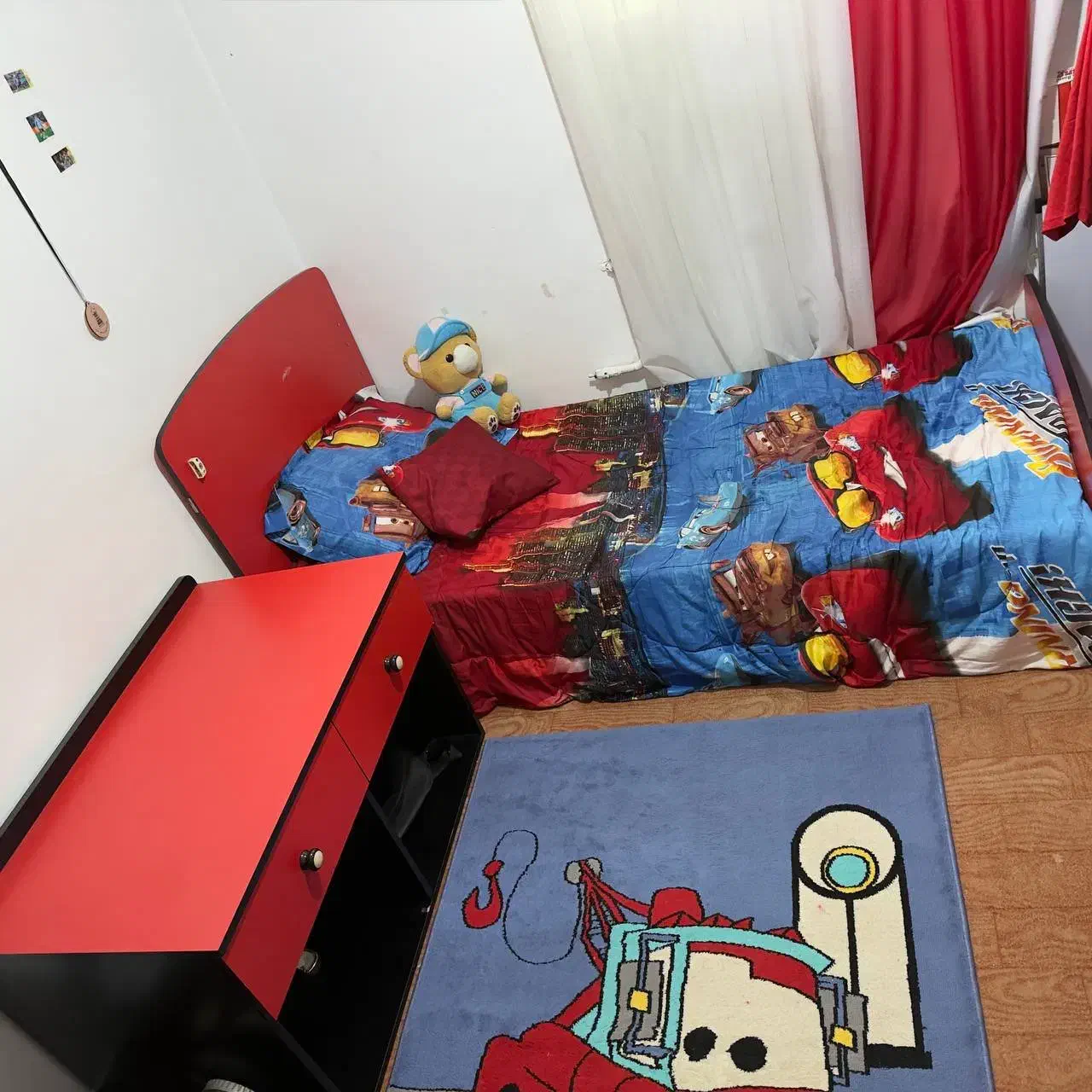 سرویس کودک و نوجوان|تخت و سرویس خواب|ساری, |دیوار