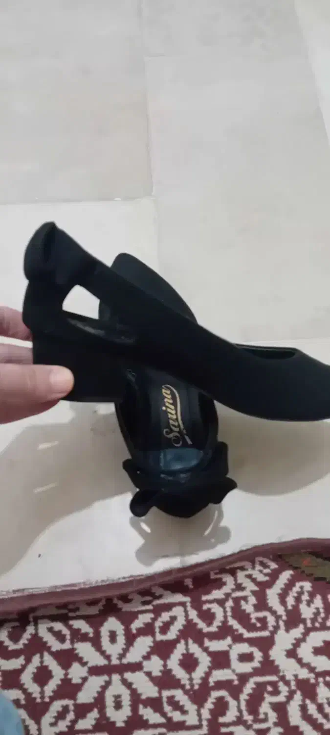 گفش|کیف، کفش، کمربند|نیر (اردبیل), |دیوار