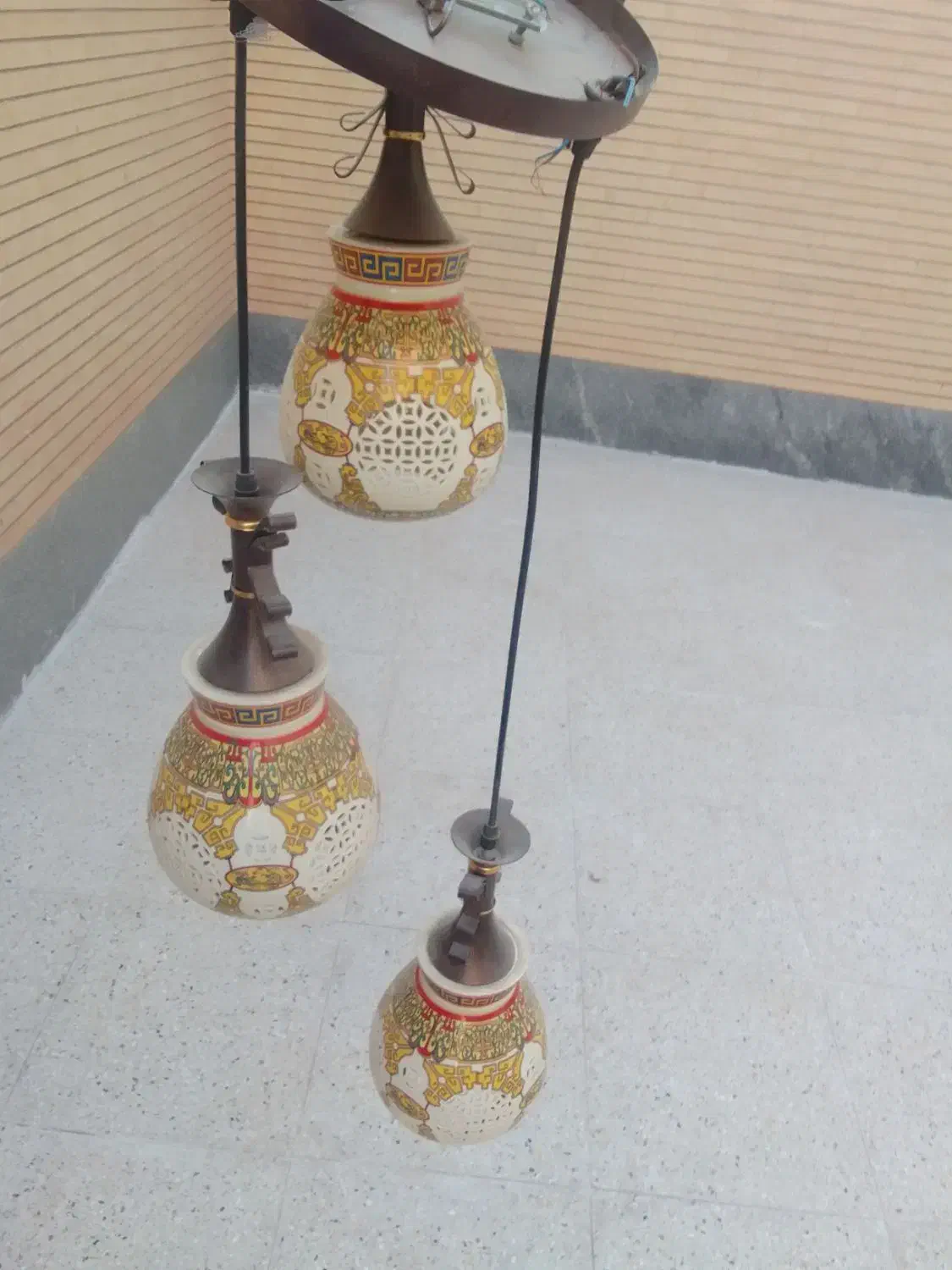 لوستر فانتزی|لوستر و چراغ آویز|کرمان, |دیوار