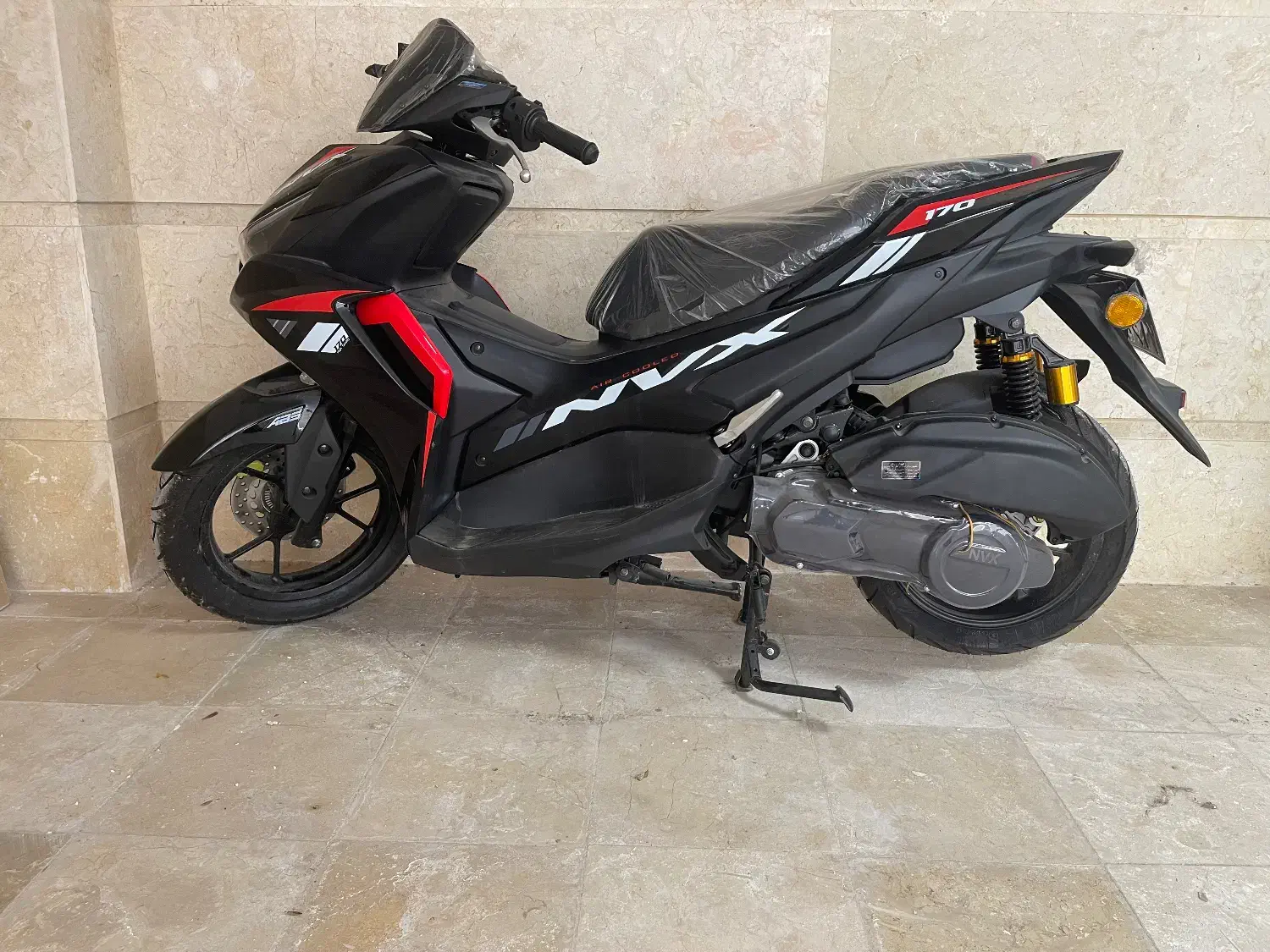 موتور طرح آیروکس ۱۷۰ سی سی NVX|موتورسیکلت|رشت, استقامت ۱|دیوار